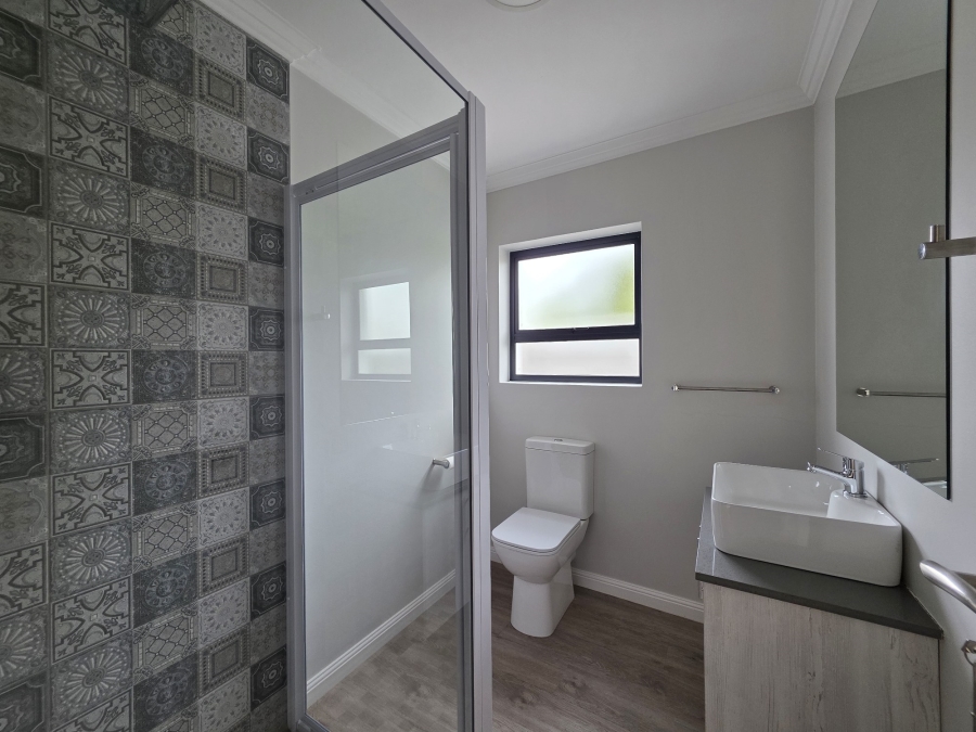 3 Bedroom Property for Sale in Paradise Beach Eastern Cape